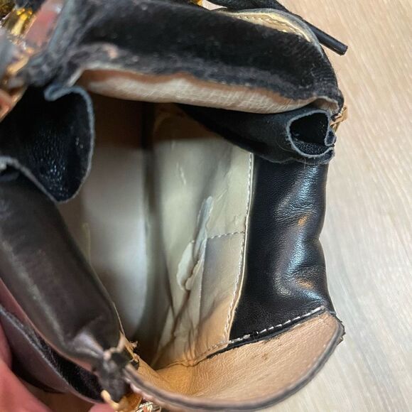 Giuseppe Zanotti Women’s Black/Gold Single Gold Bar High Top Size 37 EU 7 US - Picture 10 of 11